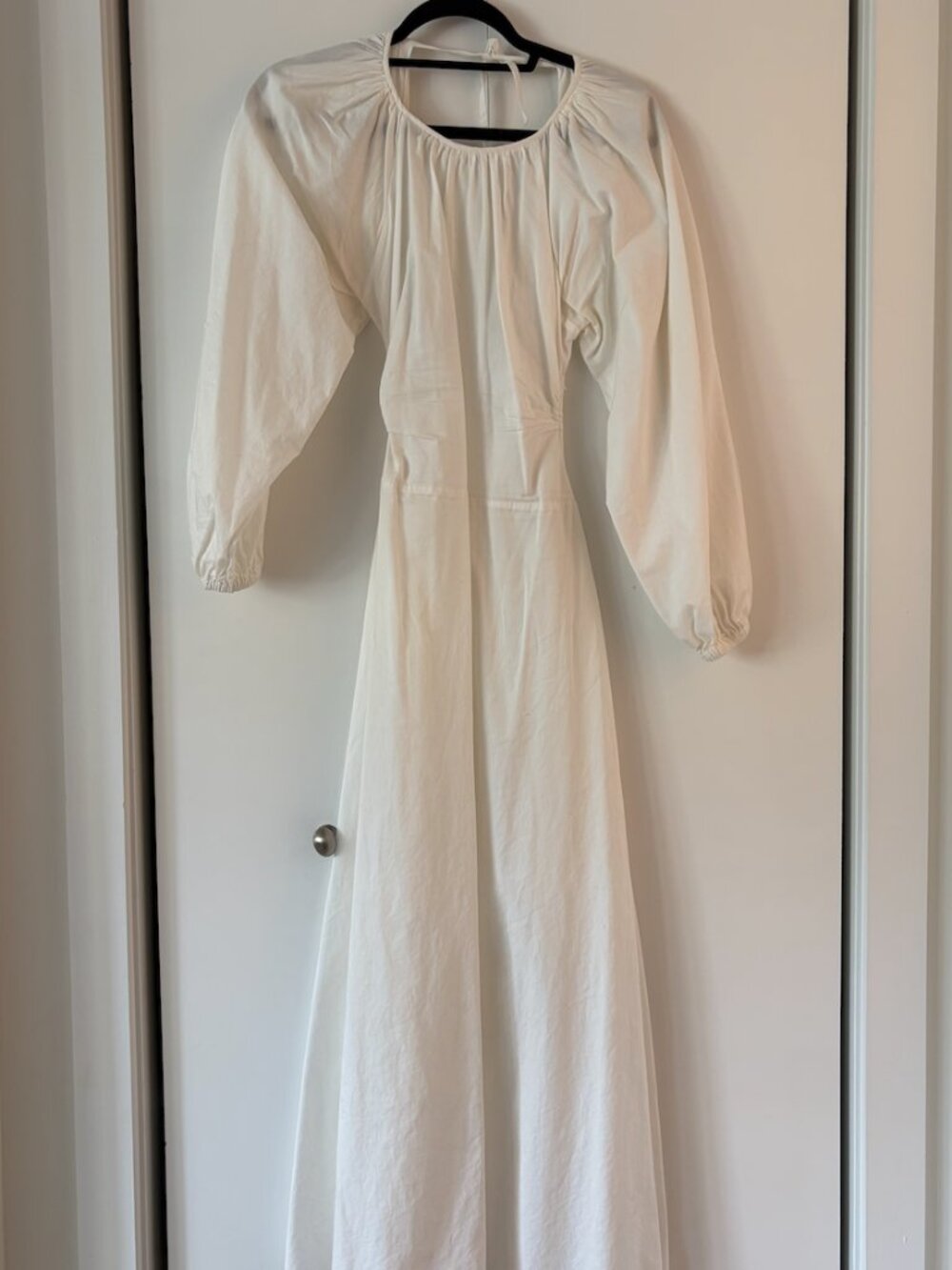 SLOAN White Open-Back Midi Dress